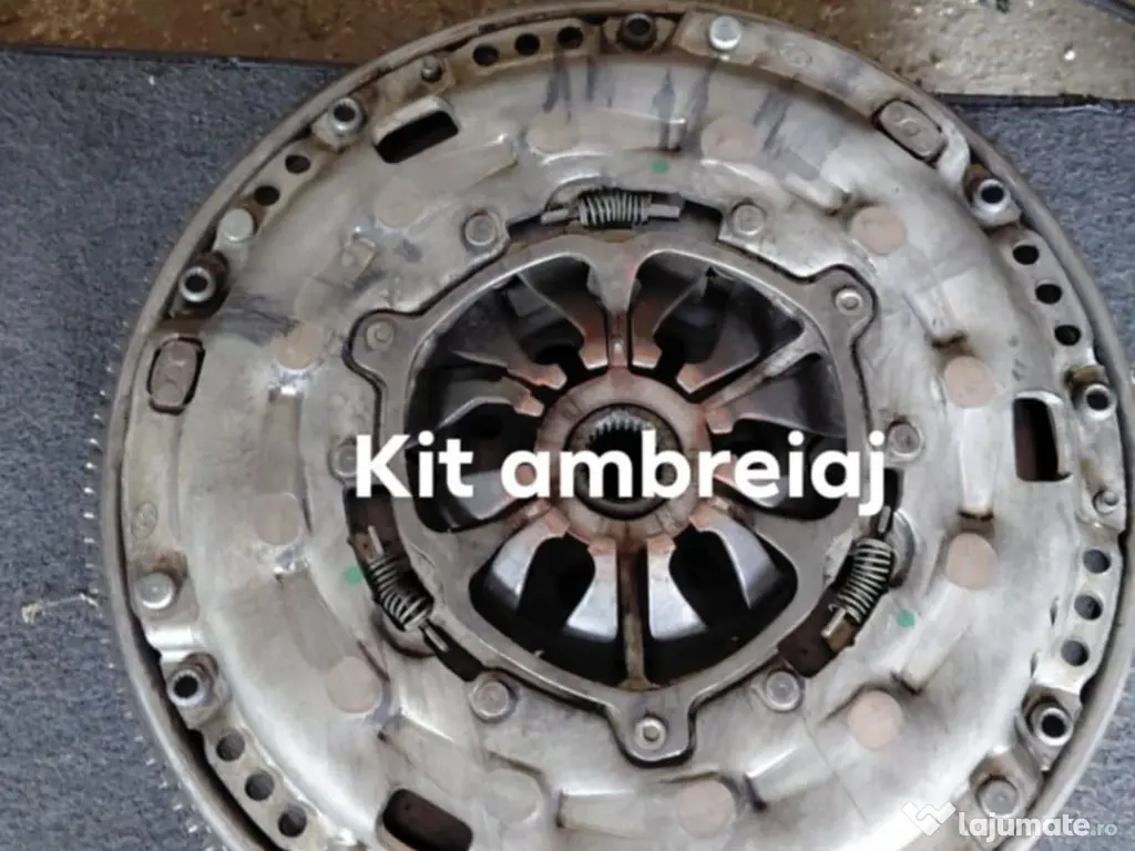 Vand diferite piese vw touran 1.9 cod bls 