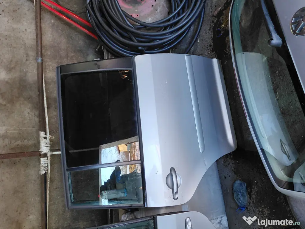 Vand diferite piese vw touran 1.9 cod bls 