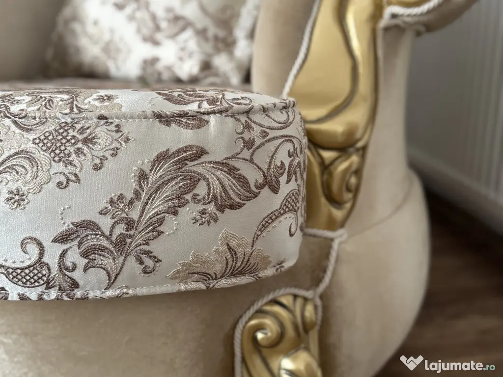 Canapea cu fotolii de lux in stare foarte buna