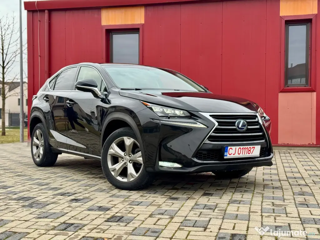 Lexus Seria NX 300h 4WD E-FOUR Luxury Line