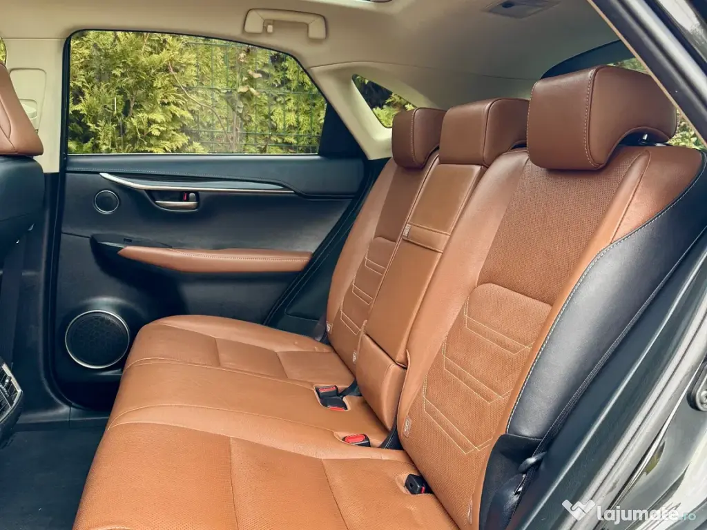 Lexus Seria NX 300h 4WD E-FOUR Luxury Line