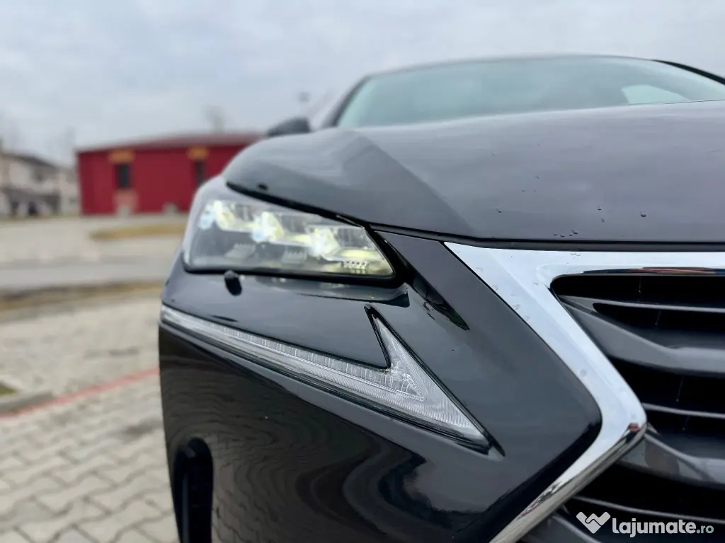 Lexus Seria NX 300h 4WD E-FOUR Luxury Line