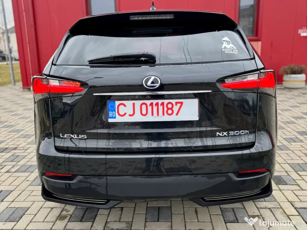 Lexus Seria NX 300h 4WD E-FOUR Luxury Line