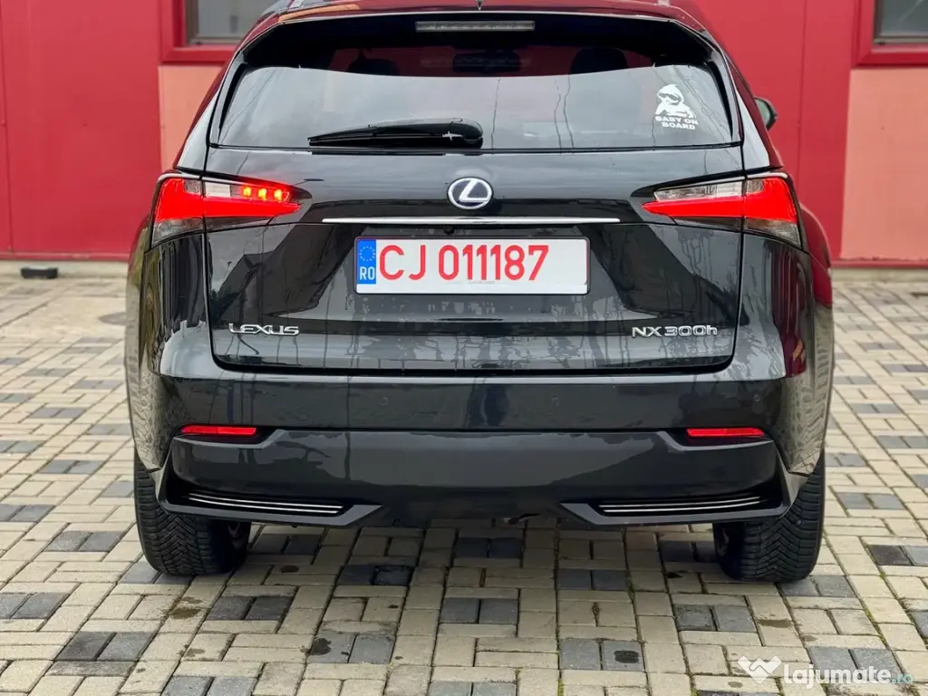 Lexus Seria NX 300h 4WD E-FOUR Luxury Line