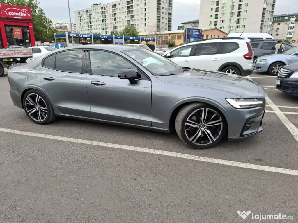 Volvo S60 2019 benzina T5