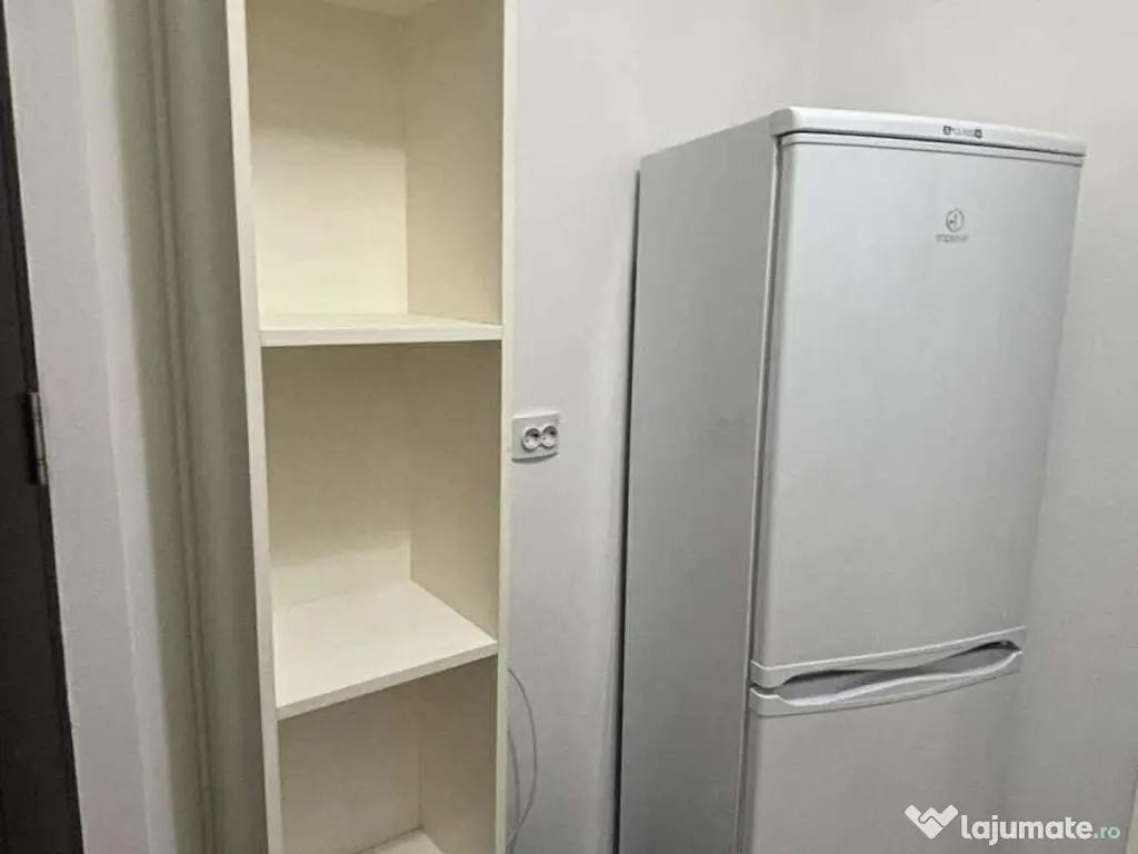 Inchiriez apartament 2 camere