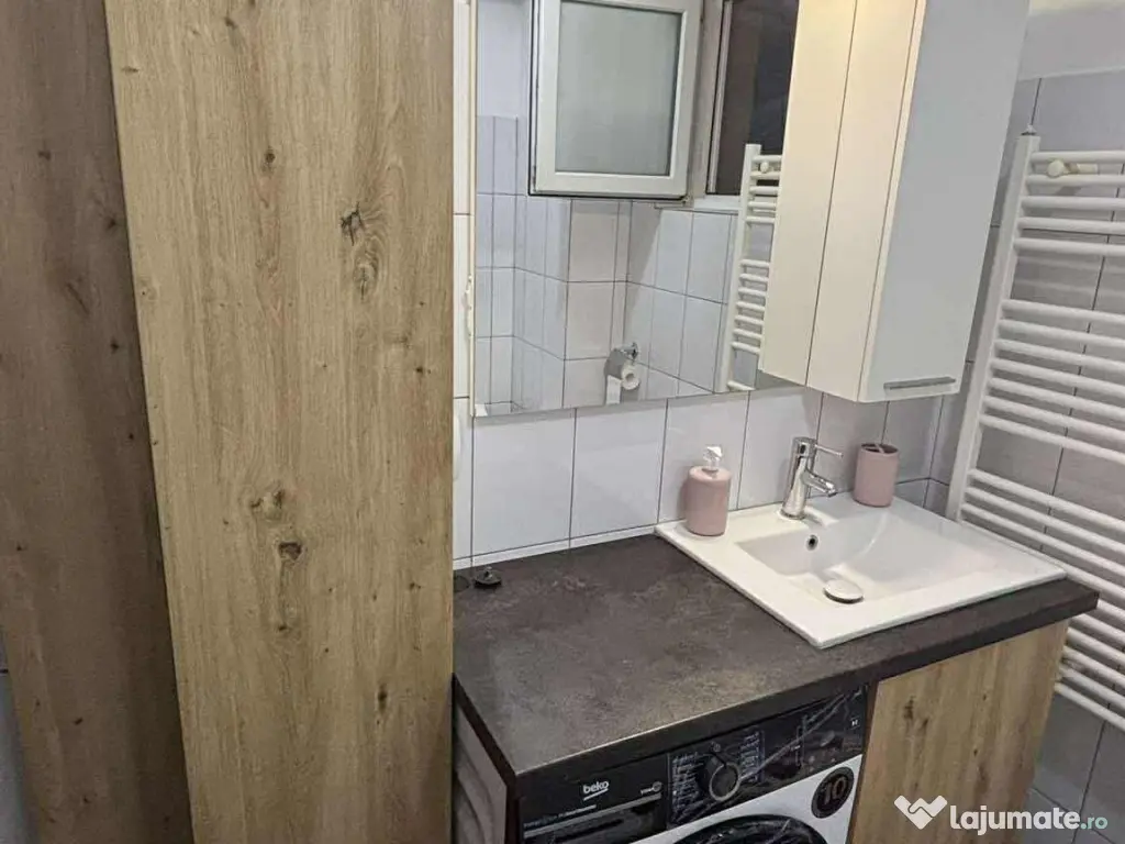 Inchiriez apartament 2 camere