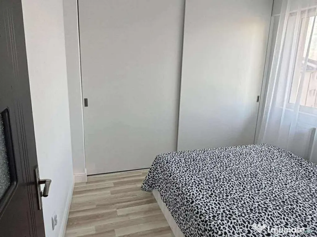 Inchiriez apartament 2 camere