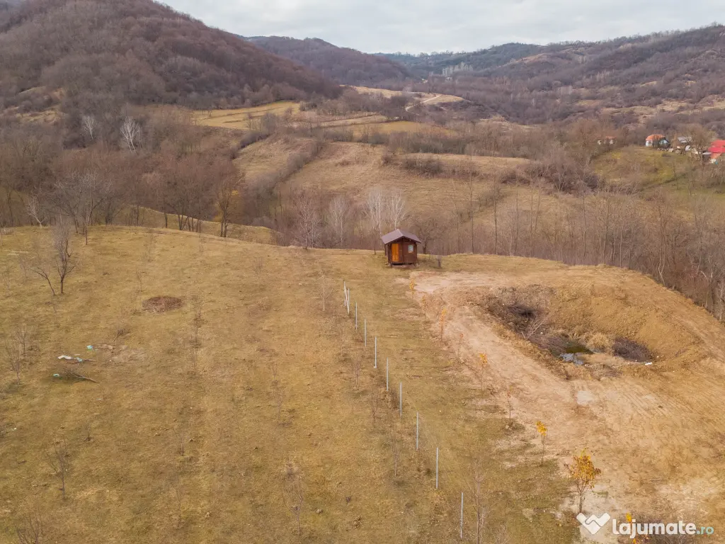 Teren de vânzare – 5.100 mp 