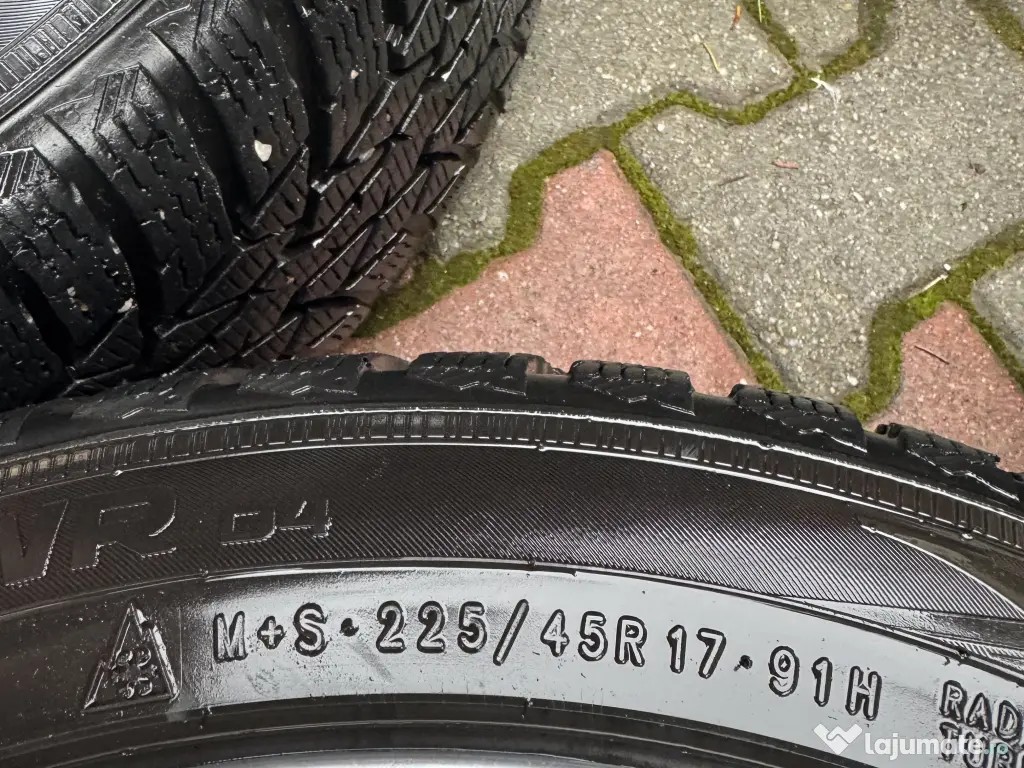 Vând set 4jante 17mercedes cu anv iarna 