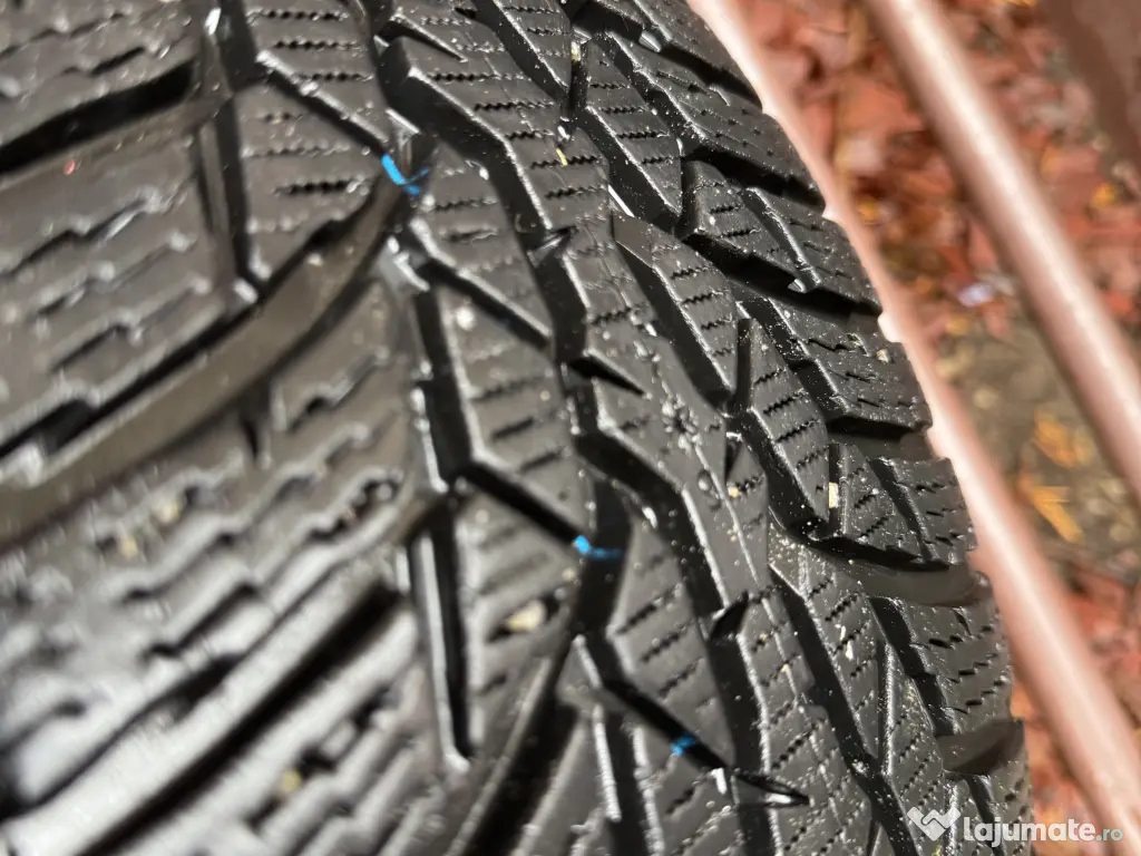 Vând set 4jante 17mercedes cu anv iarna 