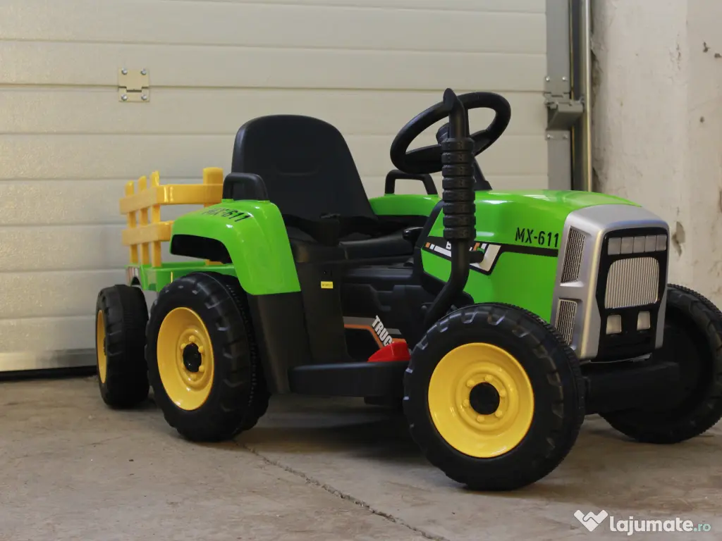 Tractoras electric Kinderauto BJ611 2x30W 12V cu remorca si RC Green 