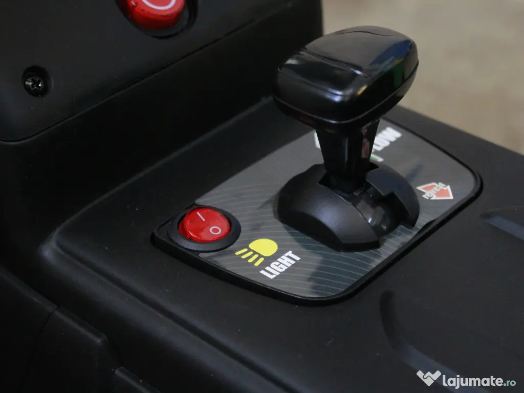 Tractoras electric Kinderauto BJ611 2x30W 12V cu remorca si RC Green 