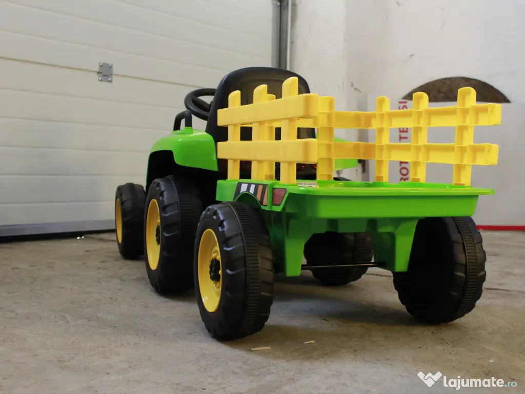 Tractoras electric Kinderauto BJ611 2x30W 12V cu remorca si RC Green 
