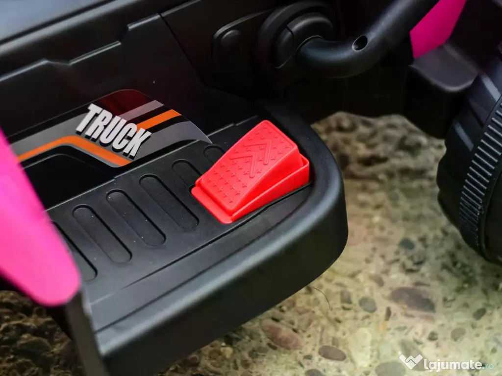 Tractoras electric Kinderauto BJ611 2x30W 12V cu remorca si RC Rose