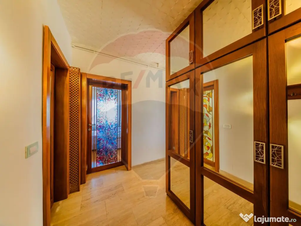 Apartament luminos cu 2 camere de inchiriat Ultracentral,...