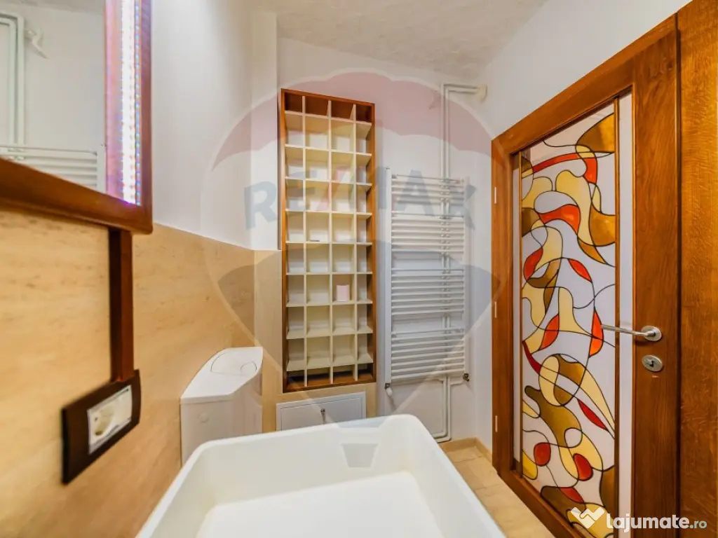 Apartament luminos cu 2 camere de inchiriat Ultracentral,...