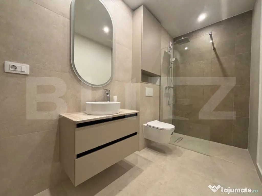 Apartament 2 camere, lux, 60 mp, parcare, intermediar, petfr