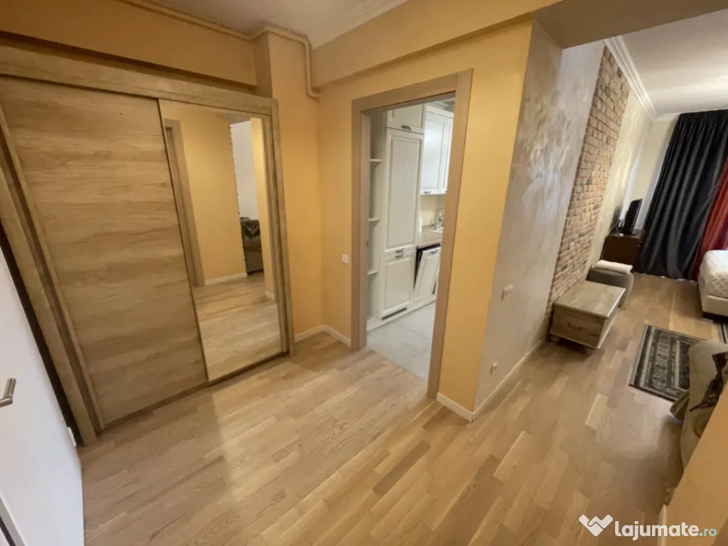 Garsoniera moderna - Complex Central - Stefan cel Mare 