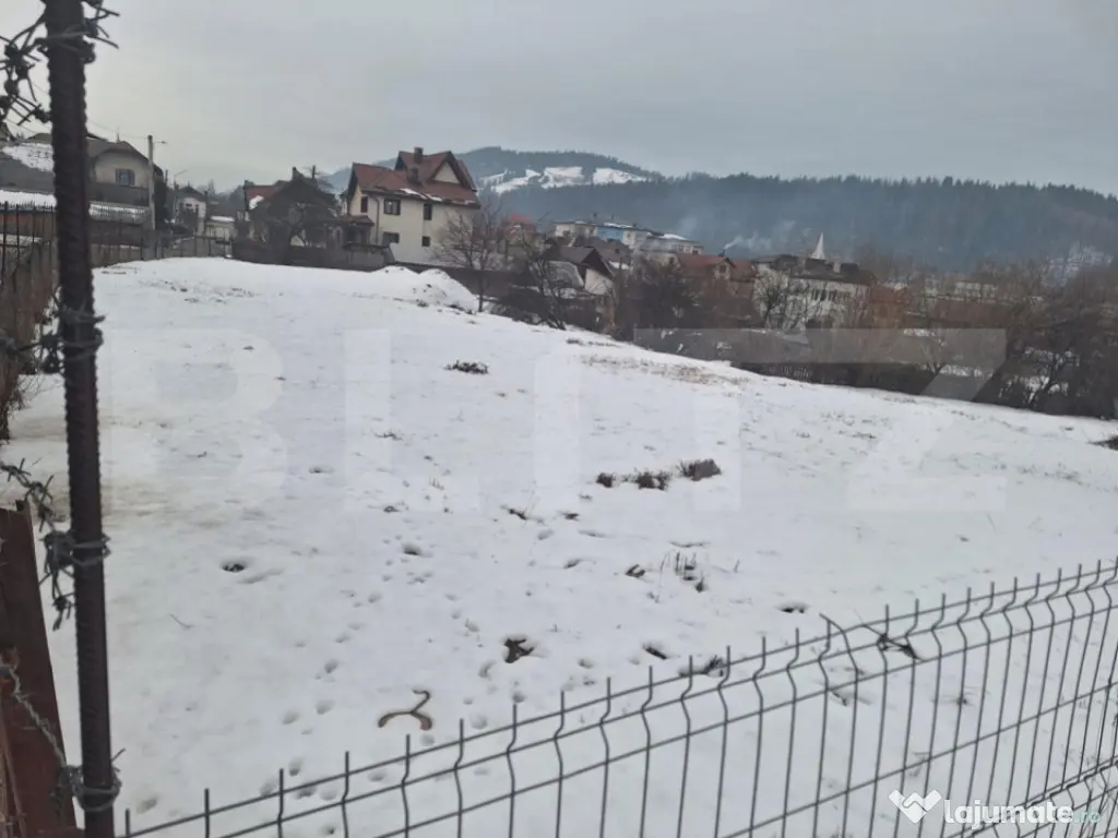 Teren de vânzare, ideal pentru investiție, zonă bună în 