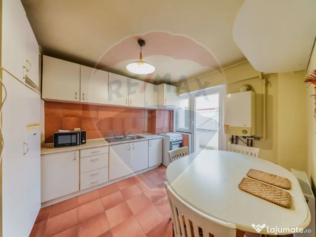 Apartament tip Samantha cu 4 camere in zona Intim 