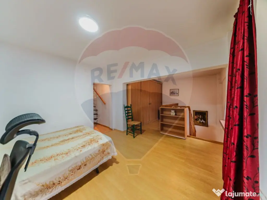Apartament tip Samantha cu 4 camere in zona Intim 