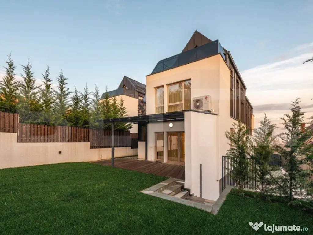 Duplex, 130 mp, 270 mp teren, 5 camere, zona strazii Buna zi 