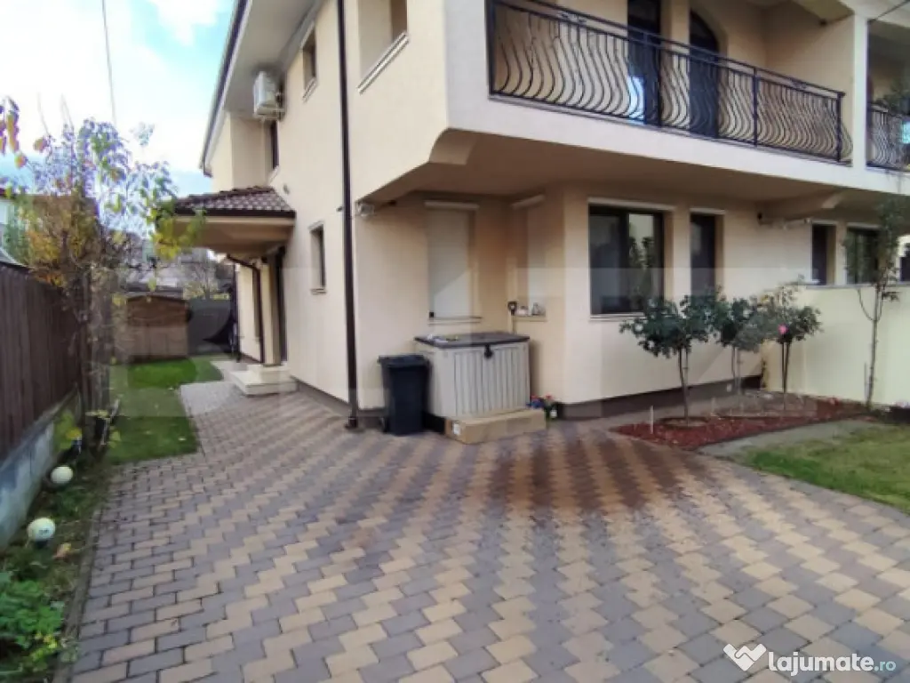 Casa tip duplex, 4 camere, 120 mp utili, zona Florilor 