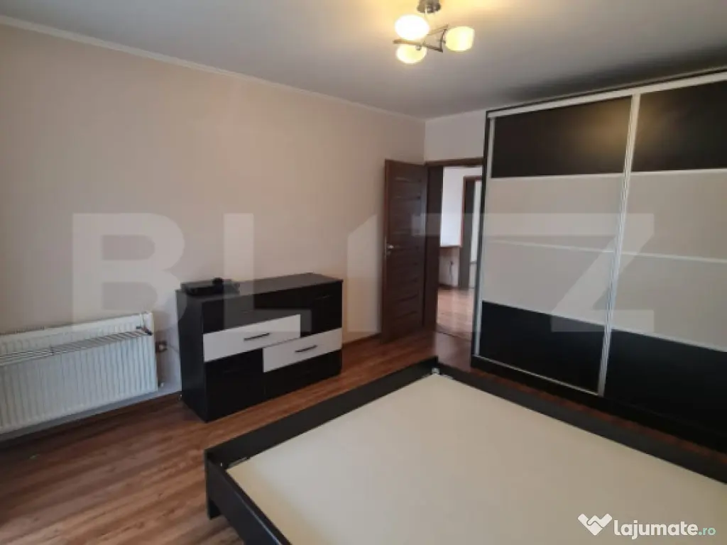 Casa tip duplex, 4 camere, 120 mp utili, zona Florilor 