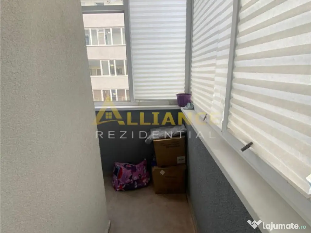 Grand Arena Ap 3 camere et 2/4 mobilat utilat cu parcare inc 