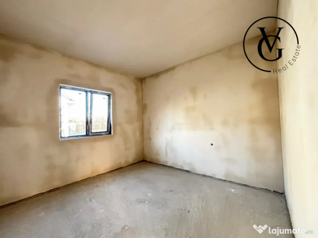 Casa la sol, 4 camere - 195 mp teren - Navodari - predare l 