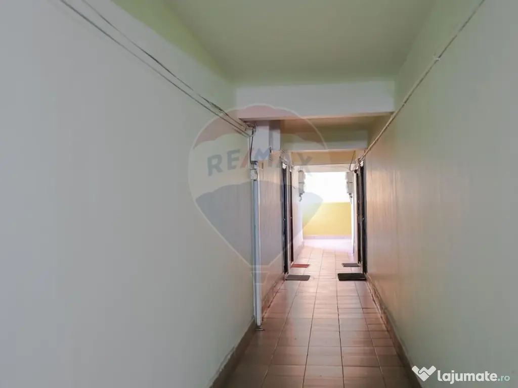 Garsoniera cu Balcon, 5/5, Nufărul, Constantin Noica, de... 