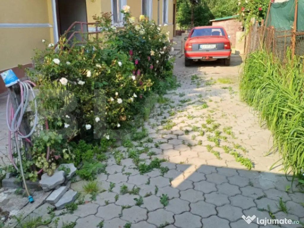 Casa individuala renovabila 173mp teren 507 mp zona Rivus 