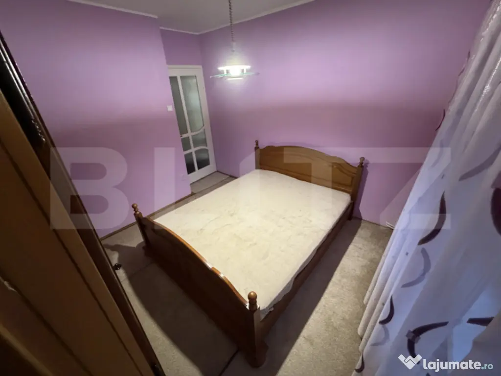 Apartament 3 camere decomandat, 70 mp, zona Cetate 