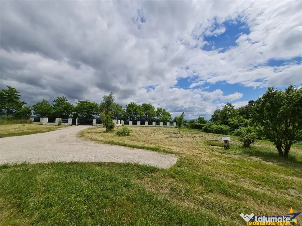 Rafinament in cartier linistit, pe 30.000 mp teren paradis, 