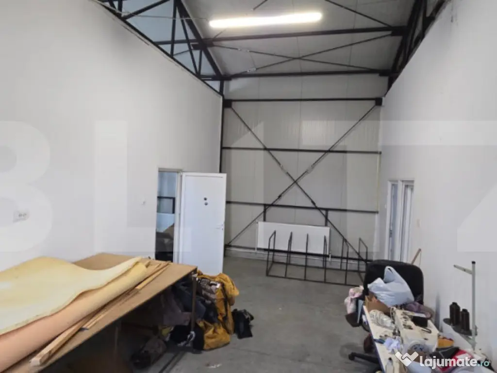 Hala industriala/comerciala, 190 mp, teren 2460 mp, Vulpeni