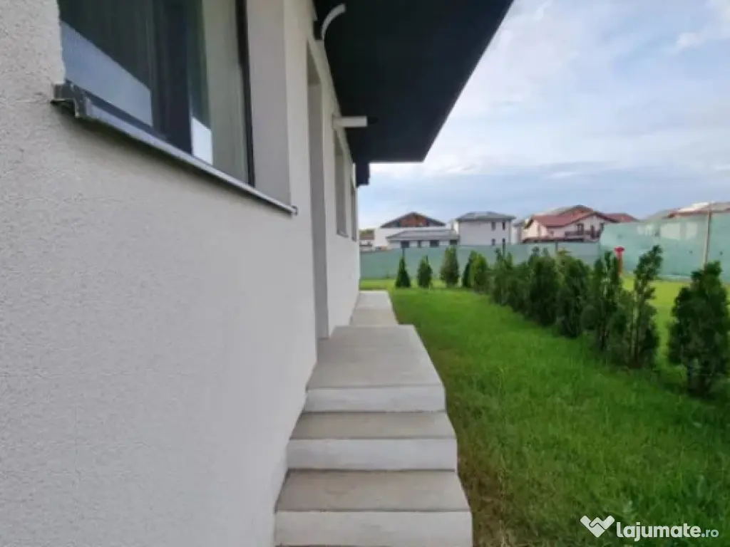 Apartament 2 camere, decomandat - zona Bartolomeu