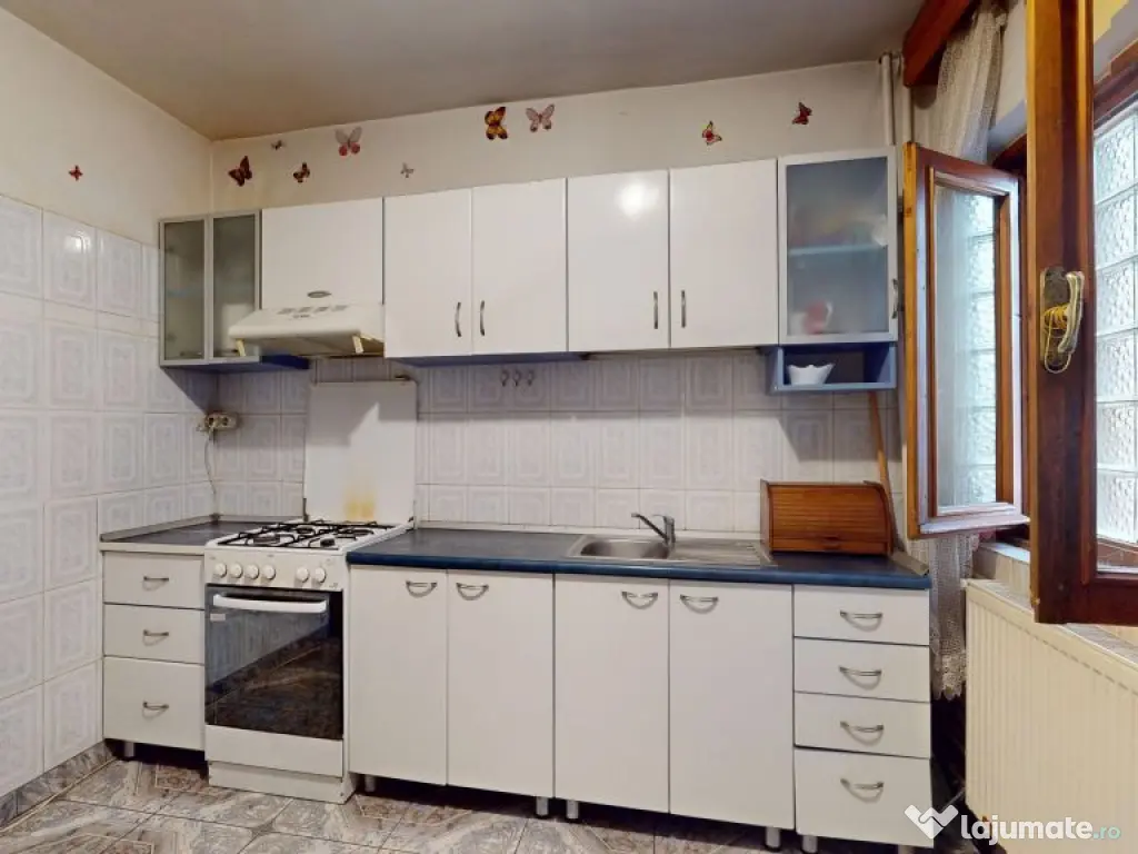 Apartament 3 camere Gorjului | Metrou 5 minute | Bloc 1981
