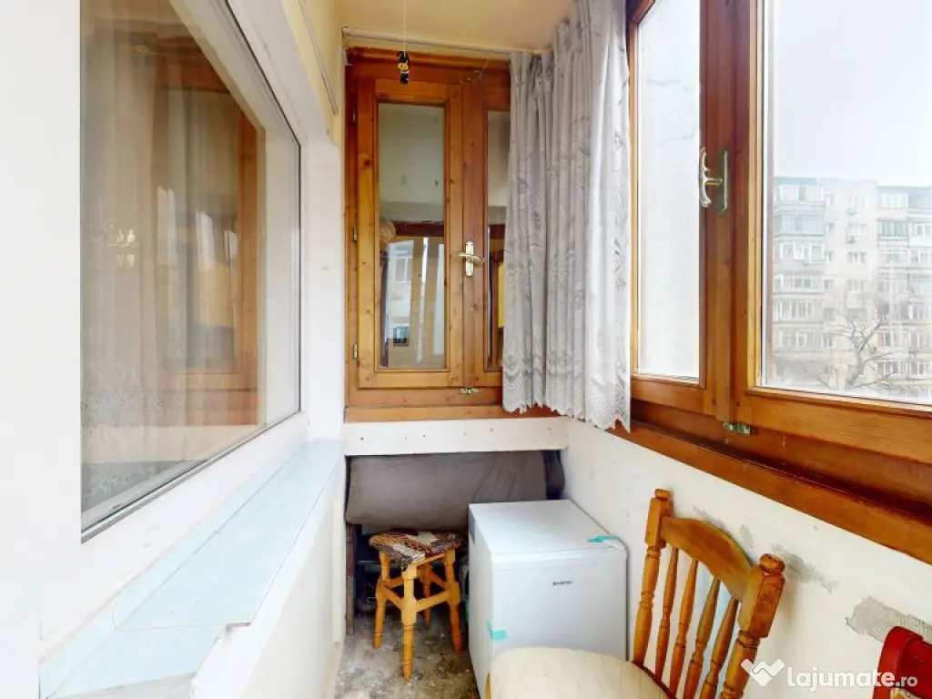 Apartament 3 camere Gorjului | Metrou 5 minute | Bloc 1981