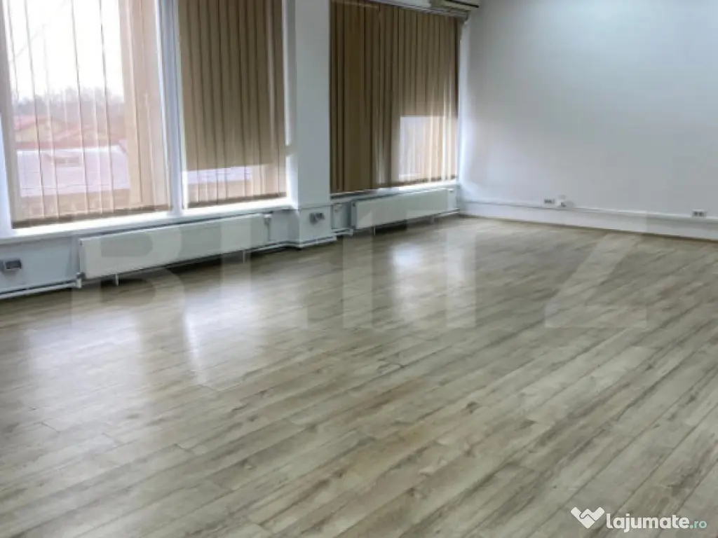 Spatiu de birou, 425 mp, zona Centrala 