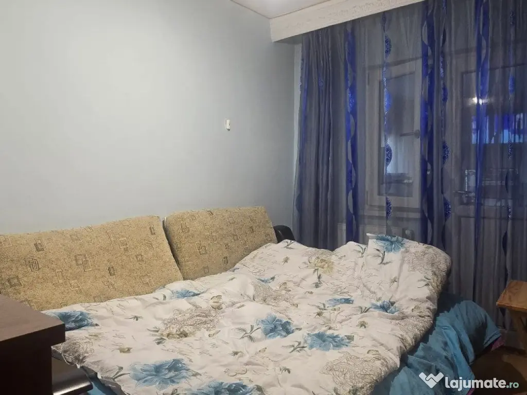 Apartament 3 camere decomandat in Deva, zona Balcescu 