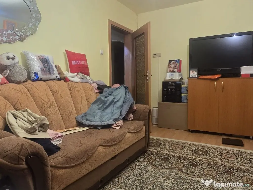 Apartament 3 camere decomandat in Deva, zona Balcescu 