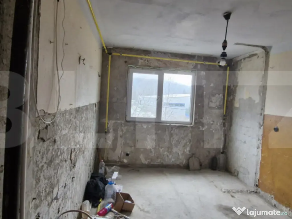 Apartament 2 camere, 50 mp utili, zona Pucioasa 