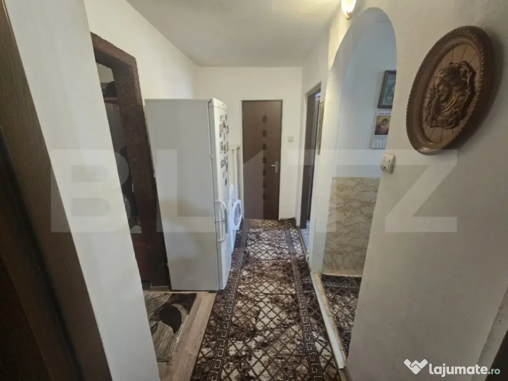 Apartament de vanzare 4 camere - Beclean 