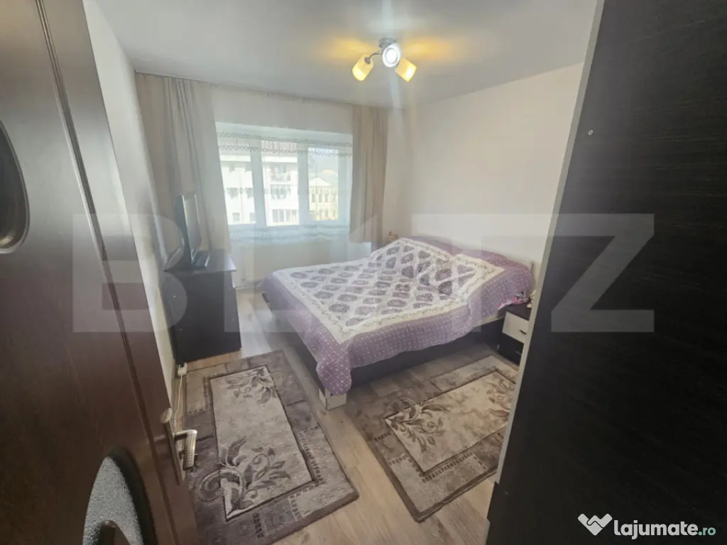 Apartament de vanzare 4 camere - Beclean 