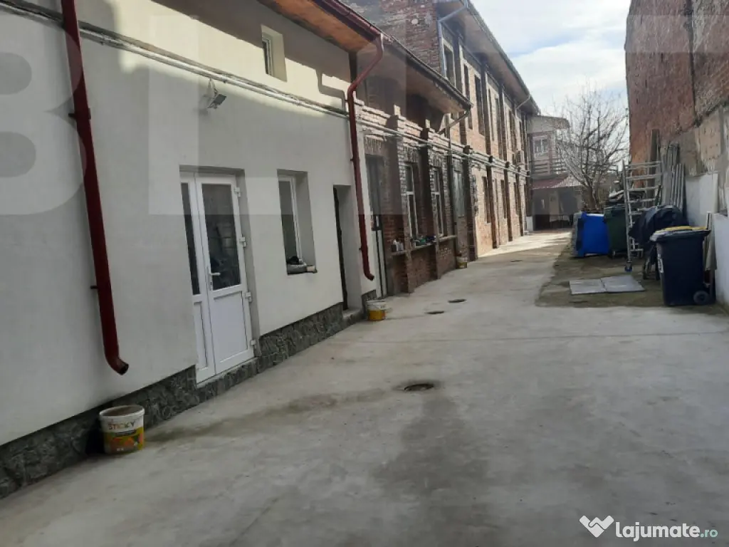 Vand casa si spatiu comercial pe Nicolae Titulescu nr.71 Lug 