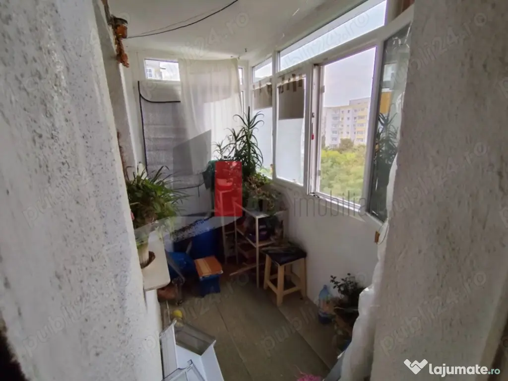 APARTAMENT 3 CAMERE-BARCA 