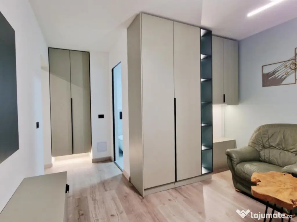 Garsoniera Parc Kiseleff, etaj 5 din 10, prima inchiriere 