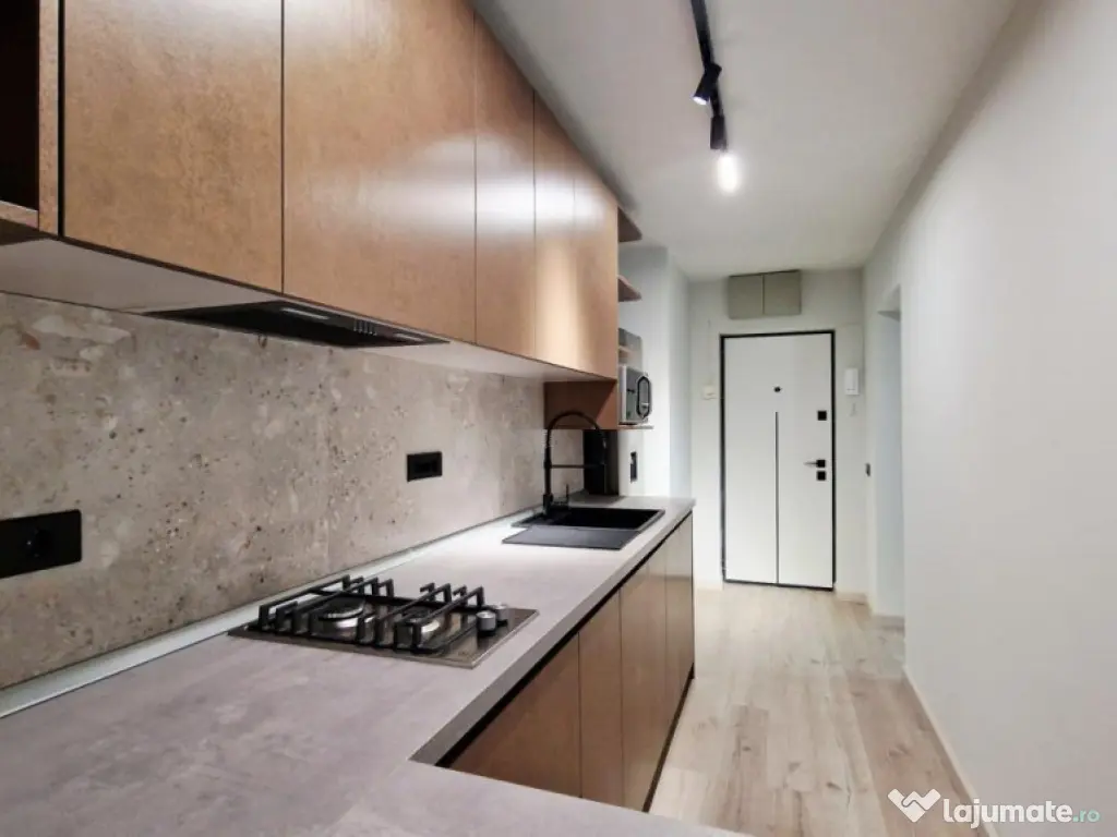 Garsoniera Parc Kiseleff, etaj 5 din 10, prima inchiriere 