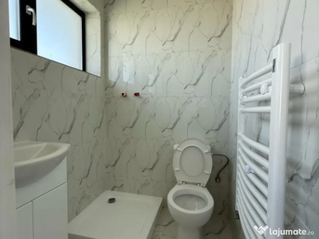 Casă 5 camere - Păuleștii Noi (zona Spitalului Mediurg) 